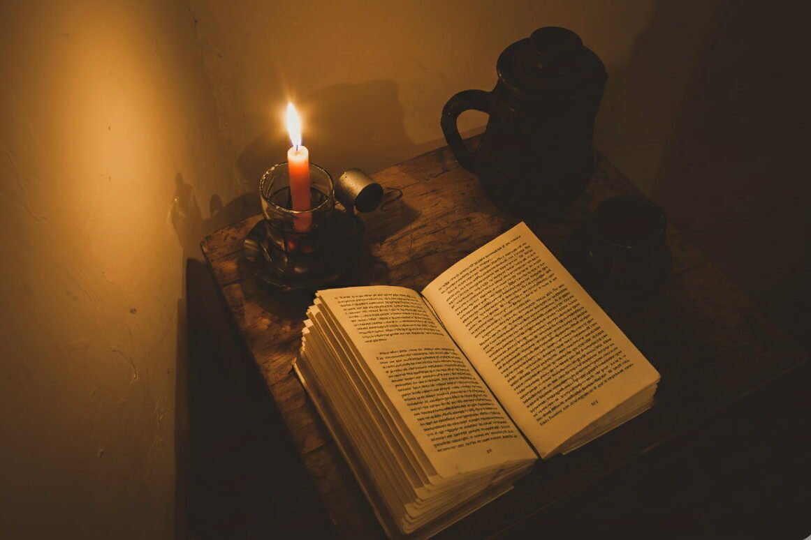 Writing 9 times at night using the 369 manifestation method for love to program the Reticular Activating System (RAS)
